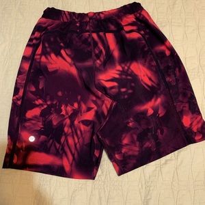 Lululemon mens small Pace Breaker shorts
